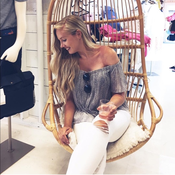 Purple patterned Off the Shoulder Top - Picture 5 of 5